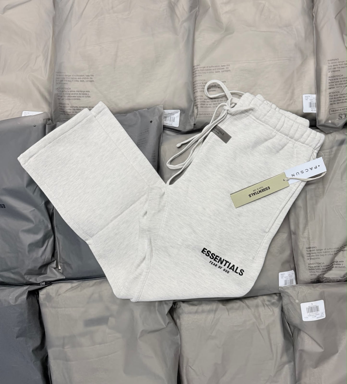 PANTS ESSENTIALS SS22