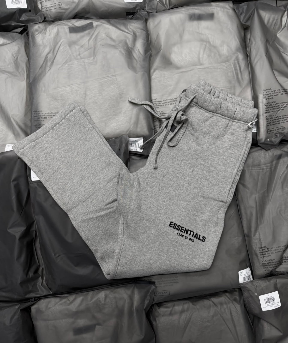 PANTS ESSENTIALS SS22